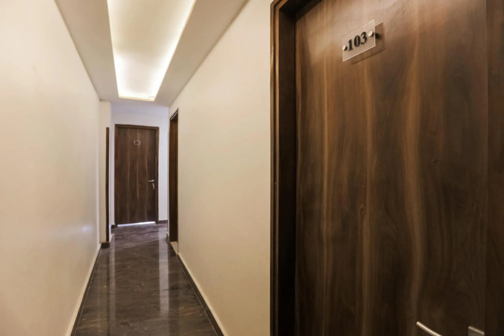 OYO 75386 Abhi Residency