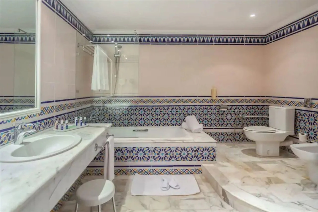 OCEANA Hotel & Spa