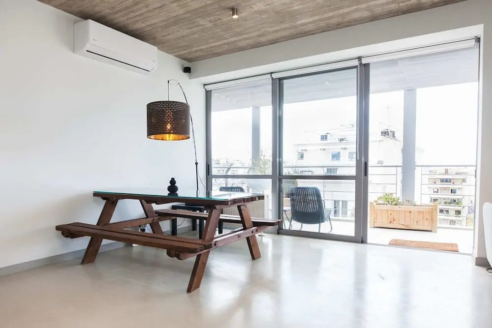 Penthouse w 360 View of Athens and Gym