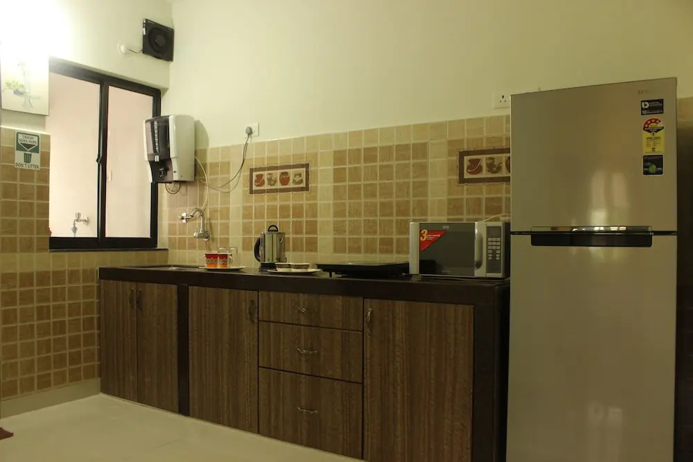 OYO 9163 Home 1BHK Poolview LPK Club Candolim