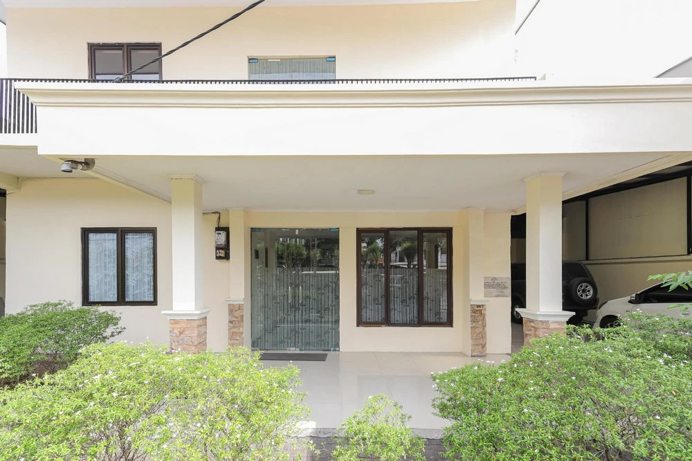 Urbanview Roemah Tebet by RedDoorz