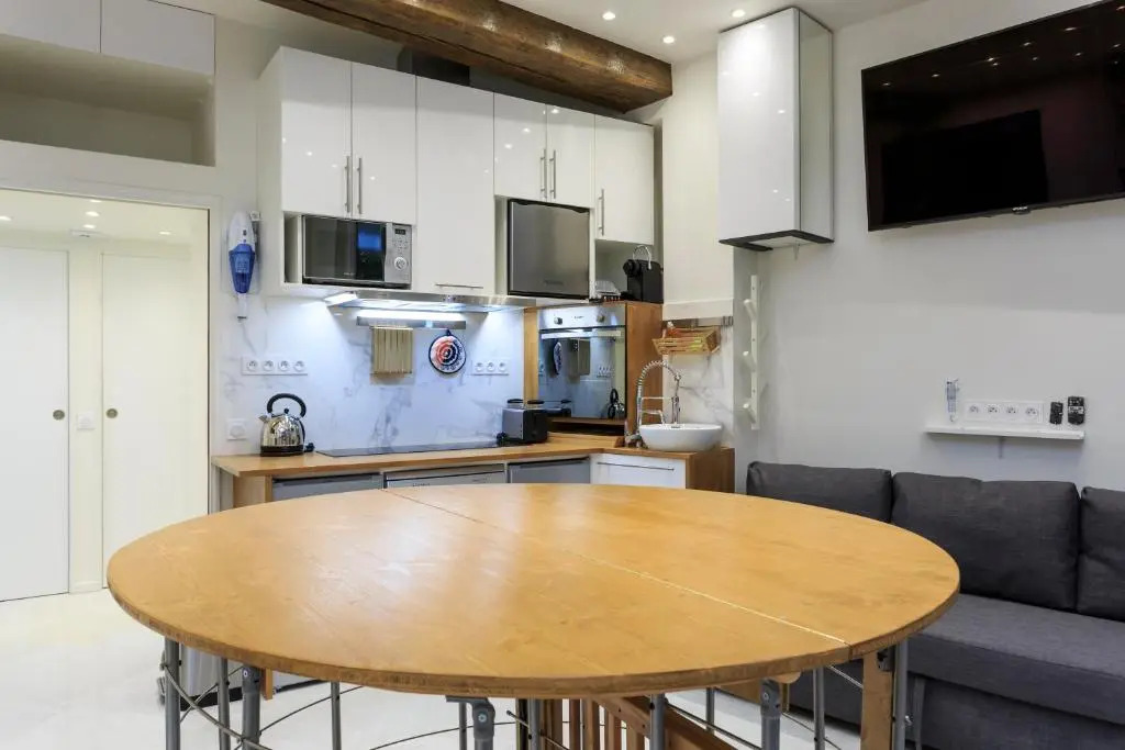 Louvre Luxury Apartment & SPA