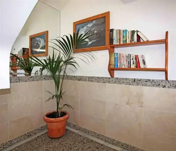 Apartamentos La Proa