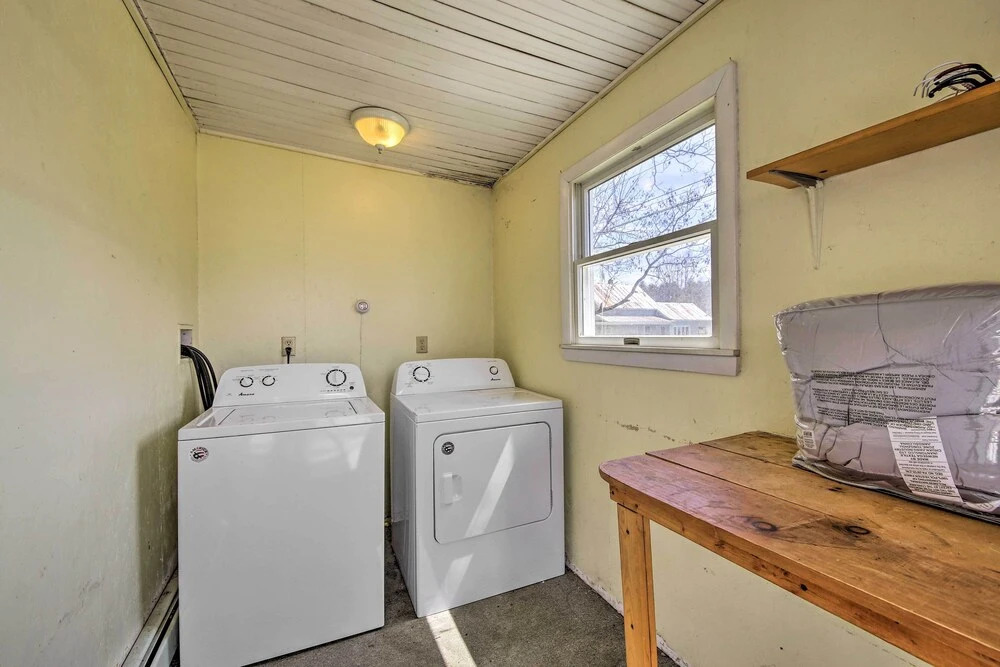 Bright Bingham Apt: Hunt, ATV & River Raft!