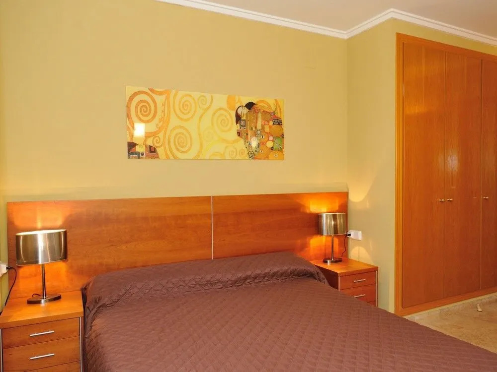 Apartamentos Travel Habitat Torre Francia