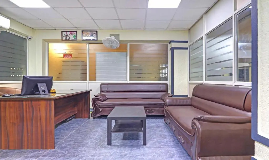 Itsy Hotels Aura Stays