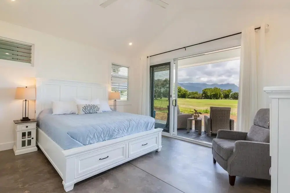 Kauai Tradewinds 4 Bedroom Home by RedAwning