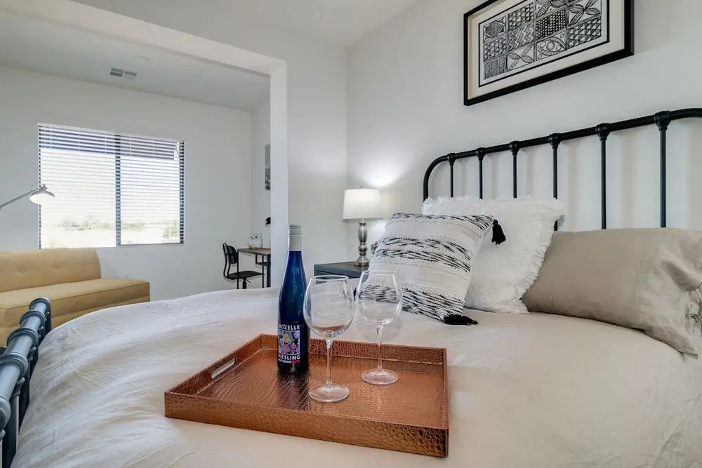 Queen Creek #323 - 1 Br Condo