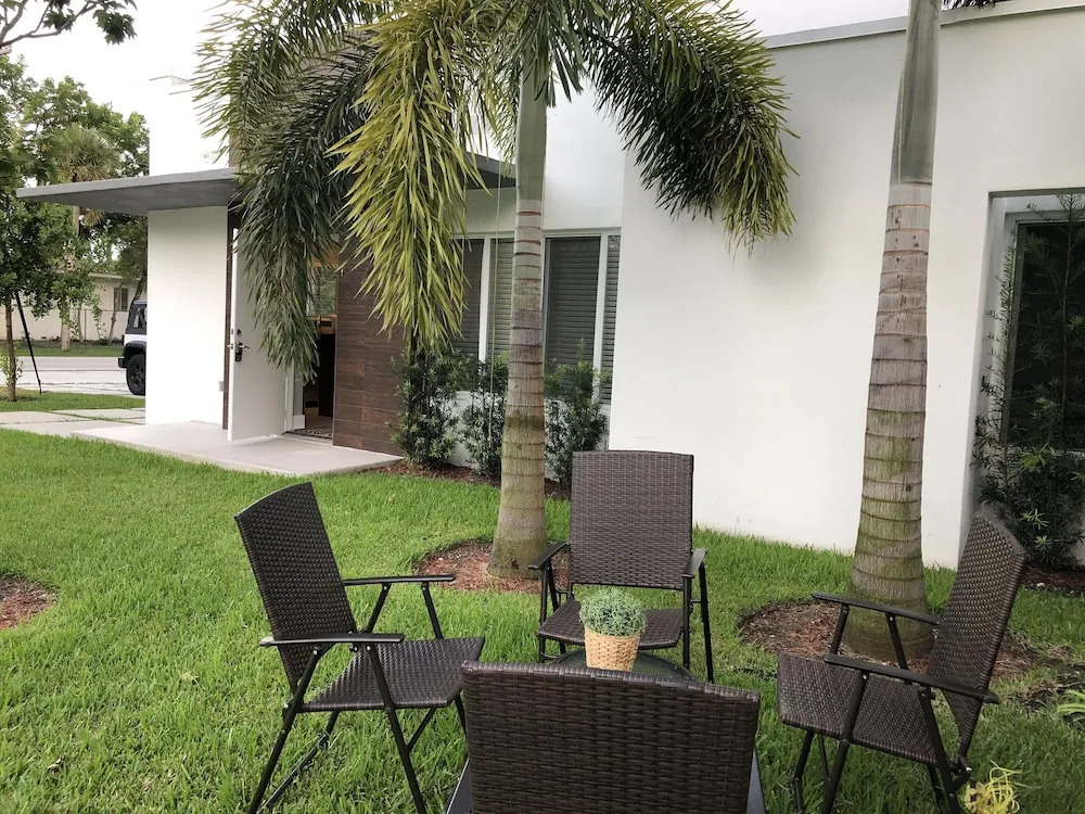Entire house in Miami Shores