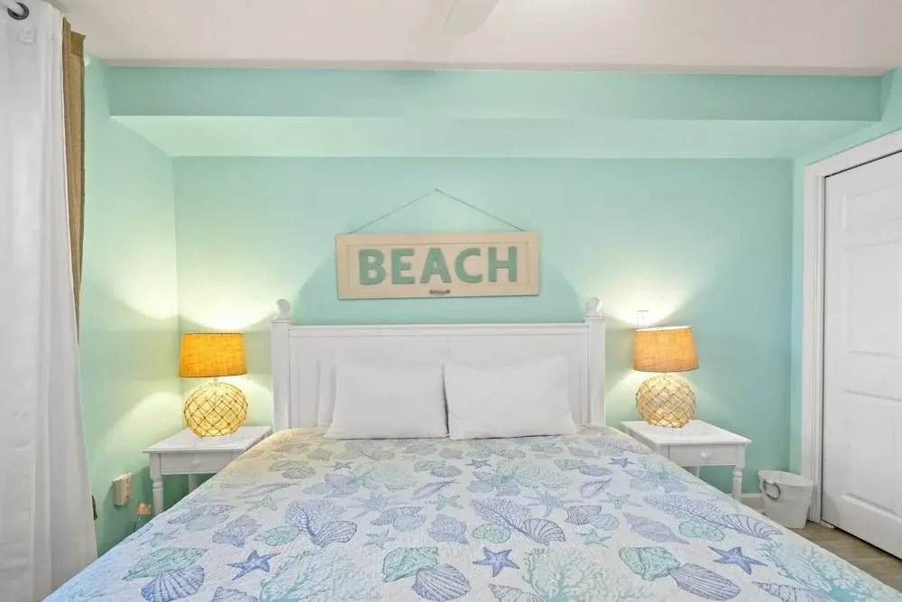 Pelican Isle 208 - Sandy Shores