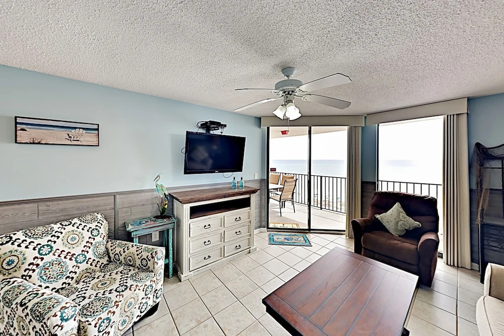 Updated Beachside #907 - 2 Br Condo