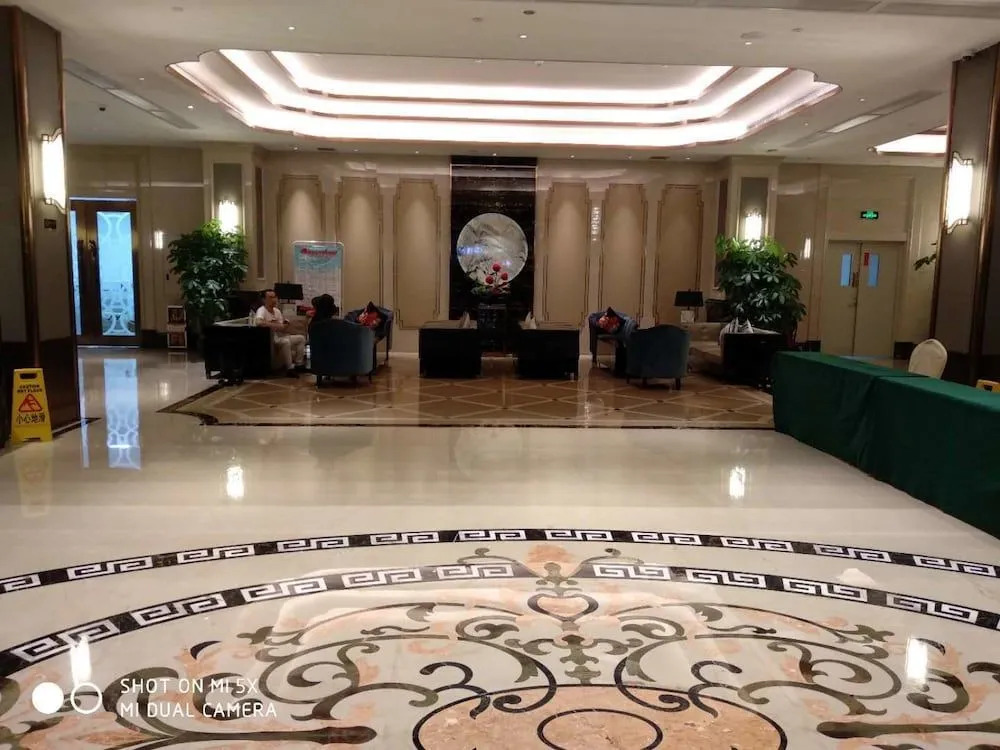 VANHONG Hotel