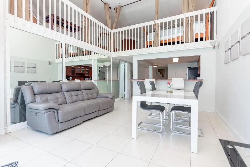 Girasole Apartments