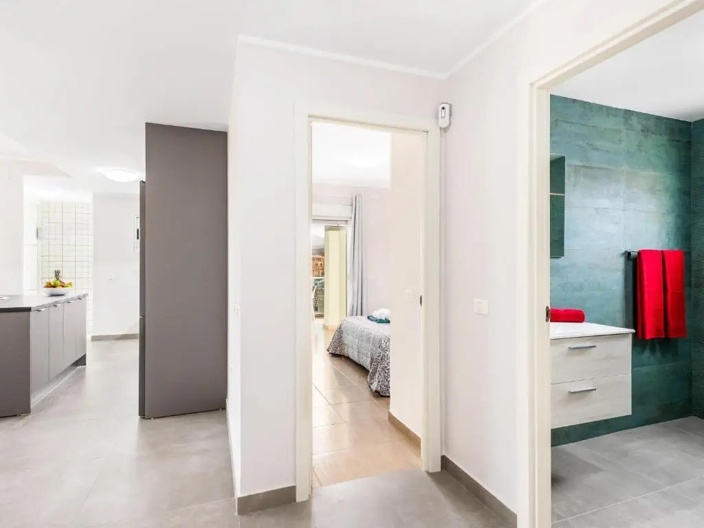 A31 Amazing 2 bedroom with terrace and Pool