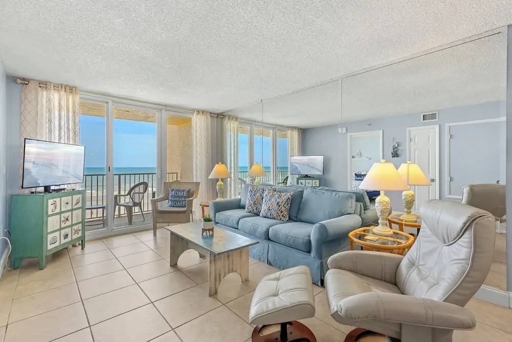 Oceania Beach Club 503