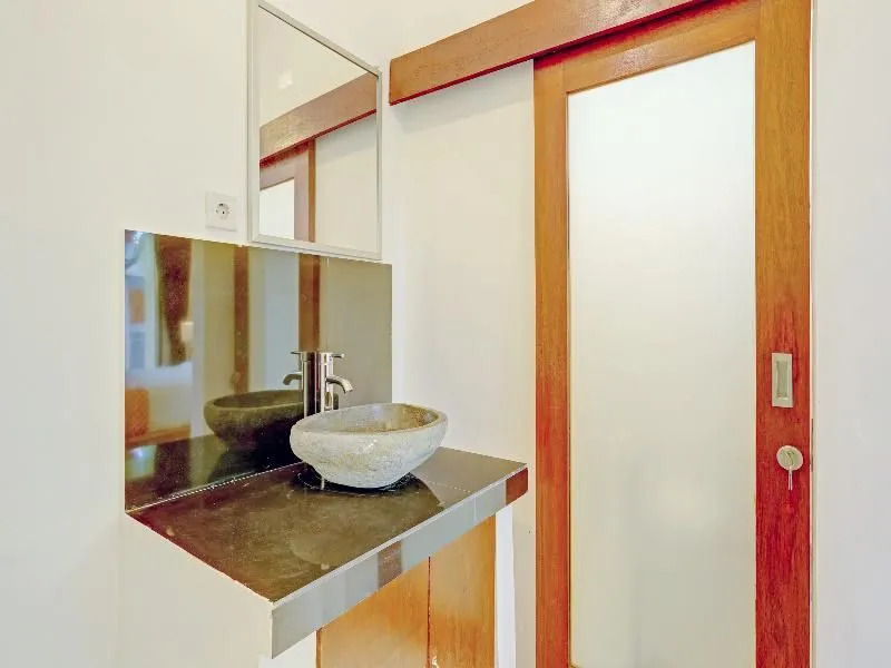 OYO 90337 Wiguna Homestay