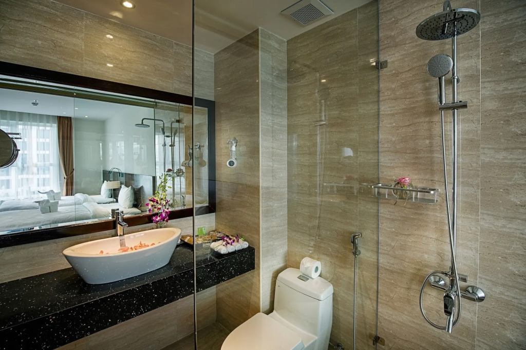 Sofia Suite Hotel & Spa Da Nang