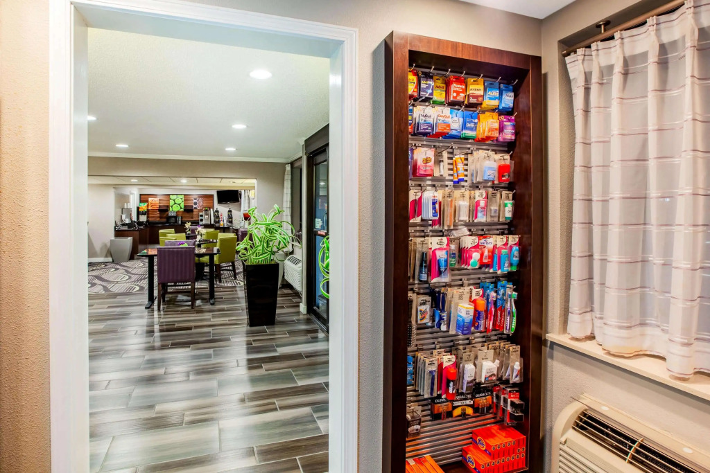 La Quinta by Wyndham Houston Baytown East