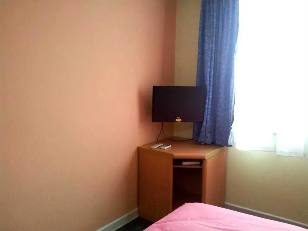 Kunshan Home Inn - Train Station