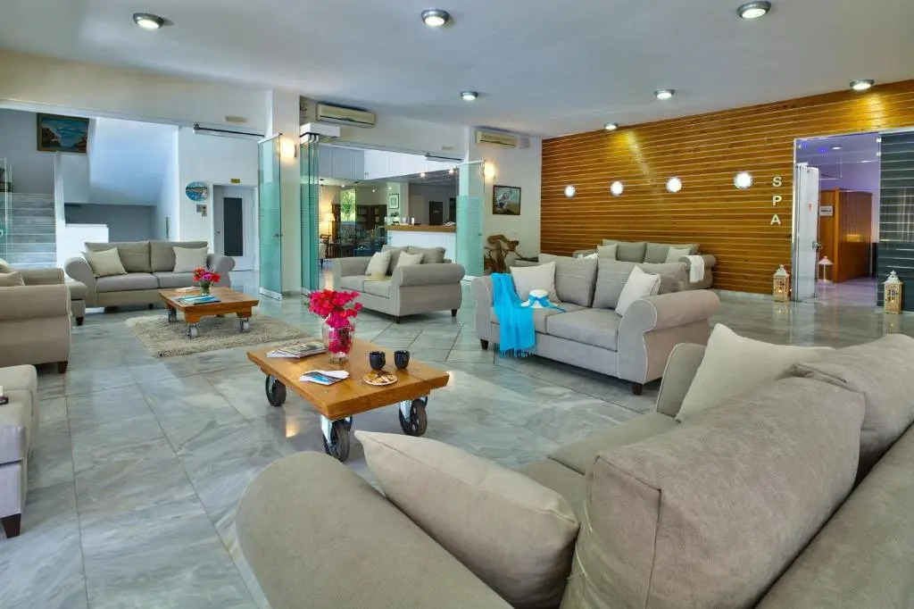 Paxos Club Resort & SPA