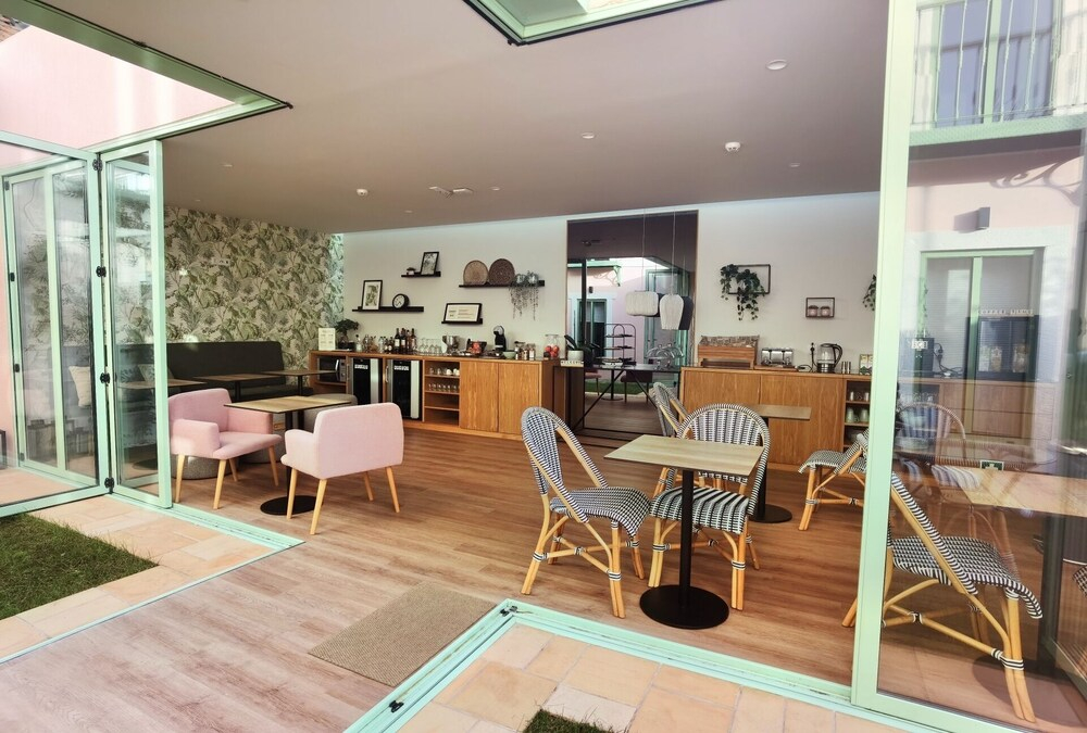 Sintra Green Chalet Bed & Breakfast