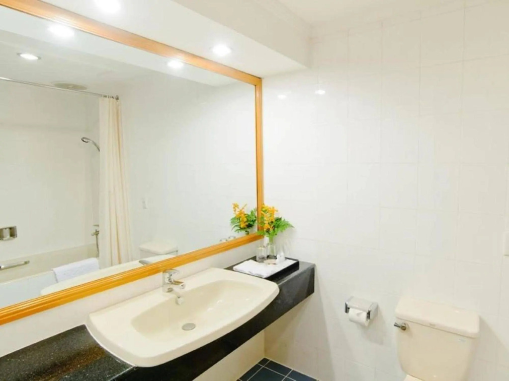 Bongsen Annex Hotel