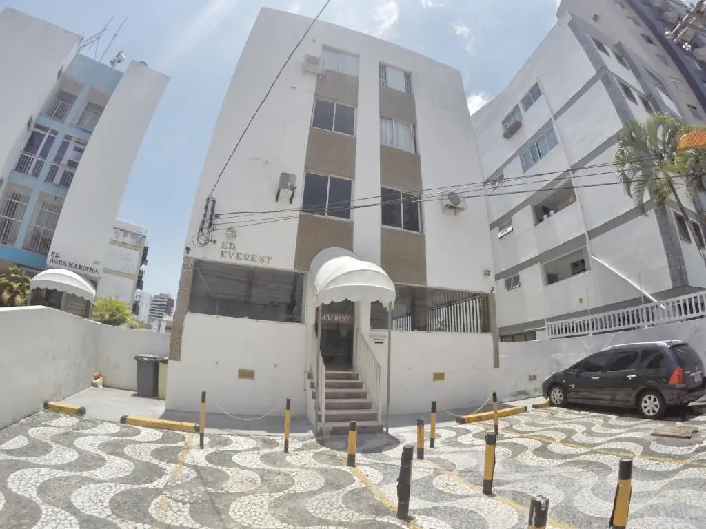 Lindo Apartamento a 500m da Barra