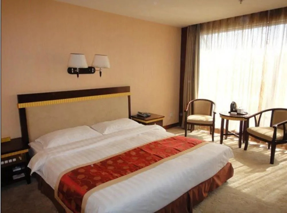 Orange Hotel  (Beijing huiyizhongxin）