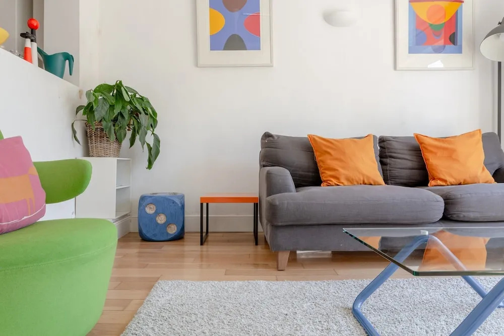 2 Bedroom House With Garden in Tooting