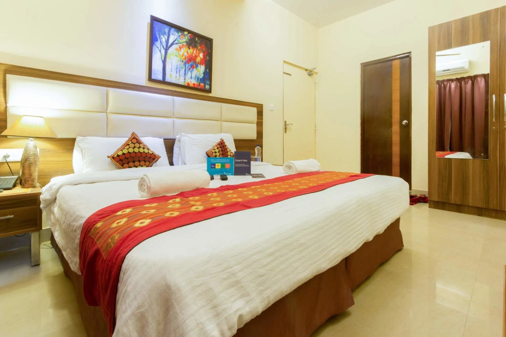 FabHotel VJR Electronic City