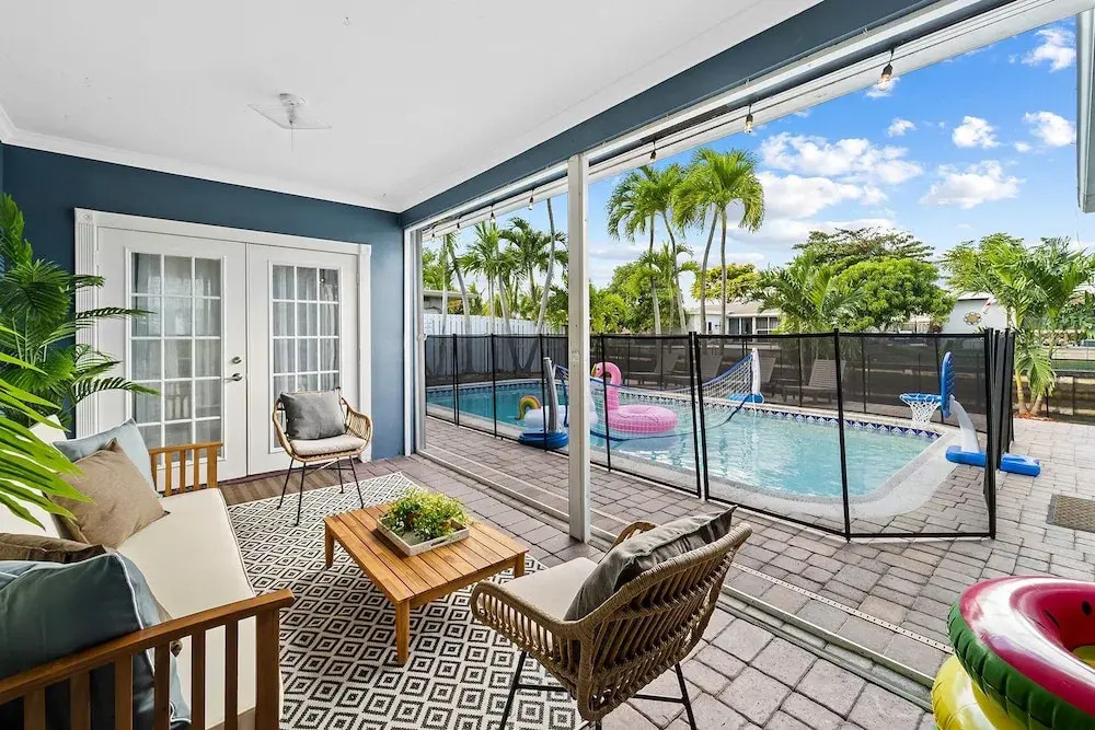 Peaceful 5BR -waterway Views & Private Heated Pool
