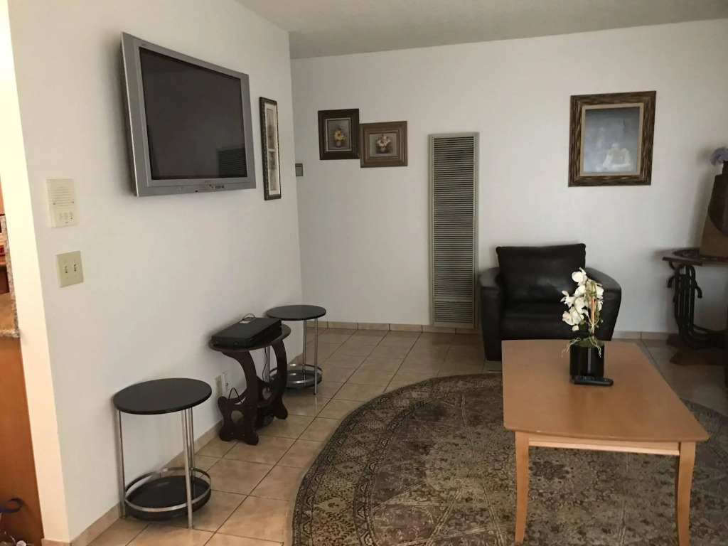 Glendale Apartment