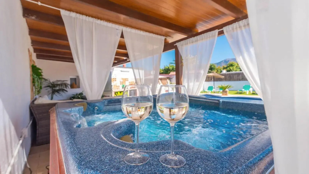 Villa Jimena Nerja by Ruralidays