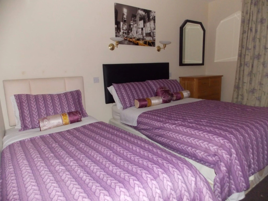 Diamonds Guest House