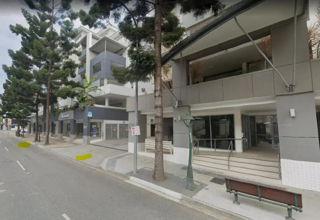 Merivale stay in South Brisbane two beds two baths one parking