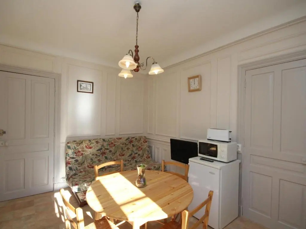 Appartement Mont-Dore, 2 pièces, 4 personnes - FR-1-608-52