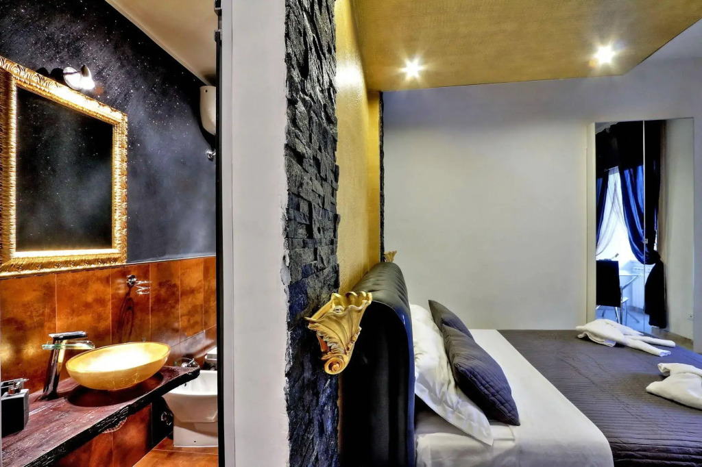 Suite Paradise Rome Guest Rooms