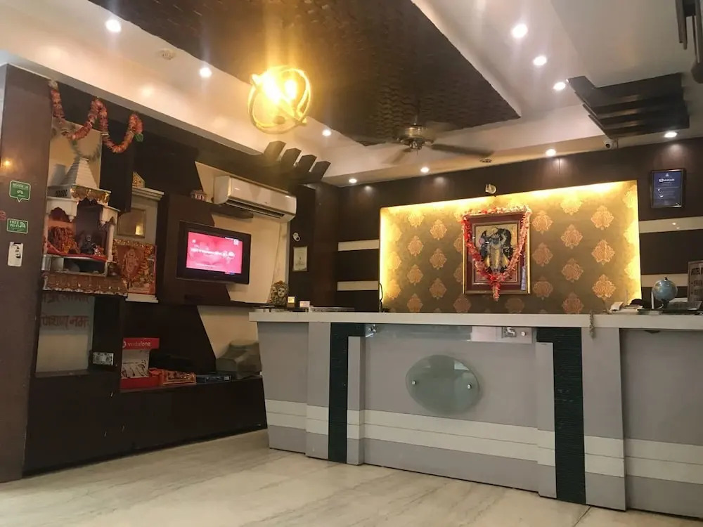 Hotel Dwarkadhish Intercontinental