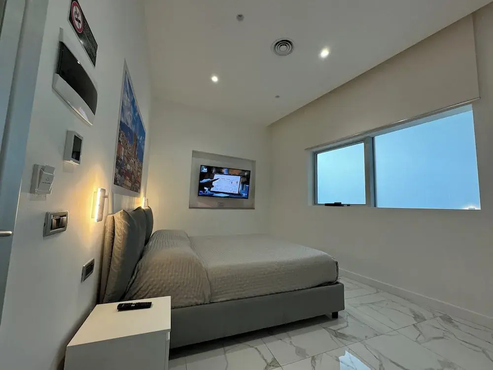 B&B Center City