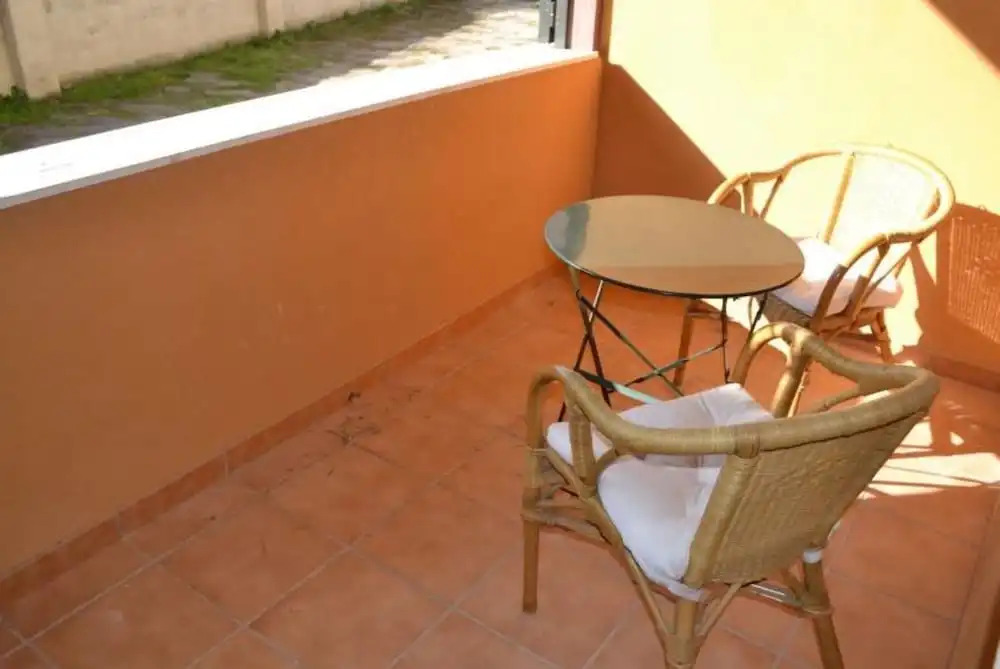 106263 - Apartment in Llança