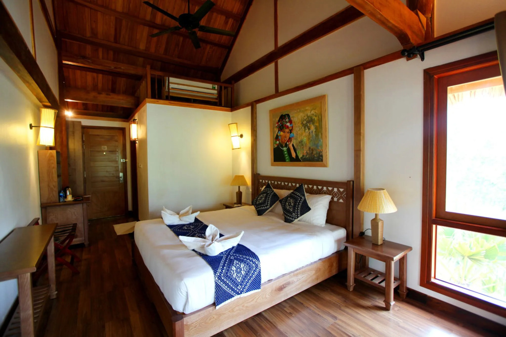 Mai Chau Hideaway Lake Resort