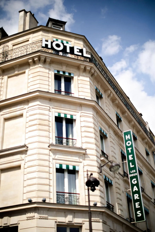 Отель Les Deux Gares and Spa