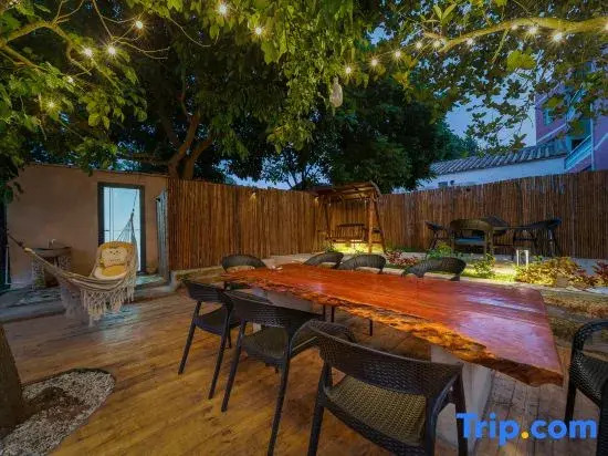 Weizhou Island Coral Residence Homestay (Catholic Church Beike Beach)