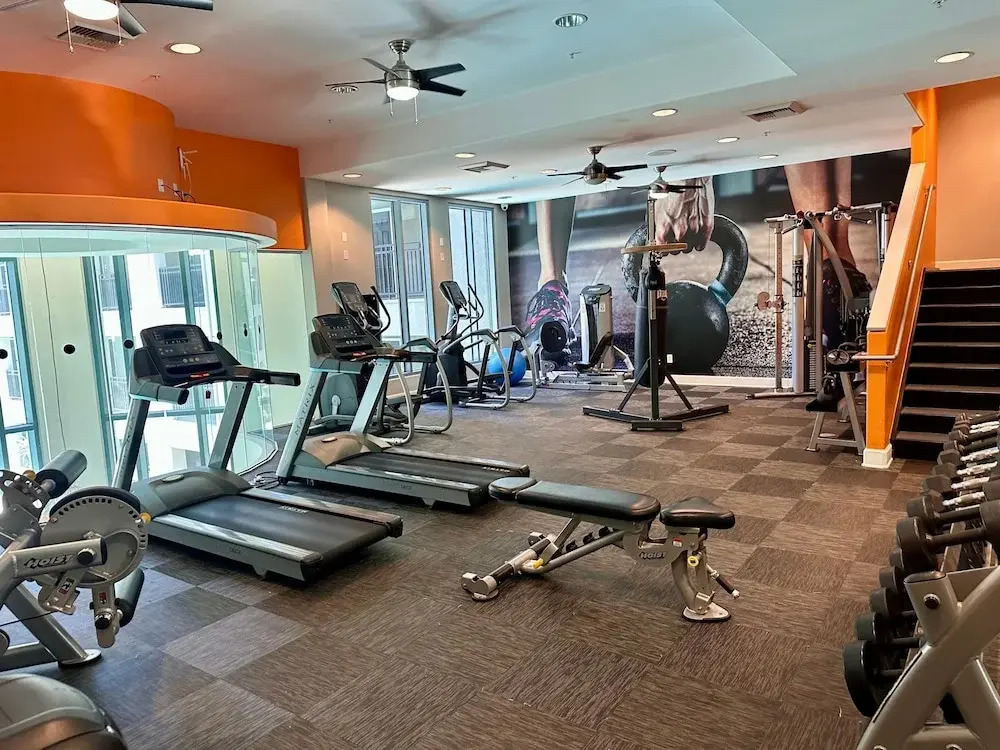 Allura Little Italy - 2 BR in Downtown s Top Spot