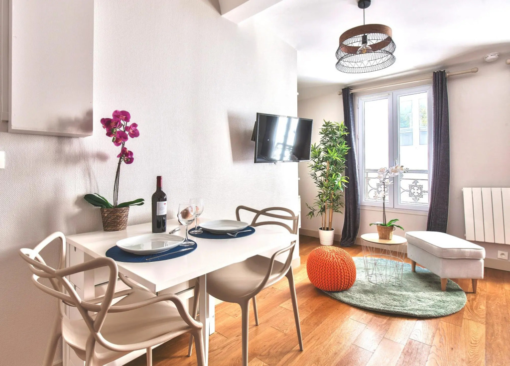 B 833 - Porte de Versailles - Lovely Apartment