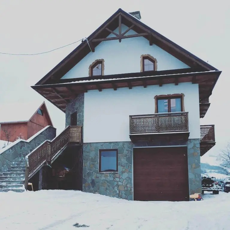 Carlina House
