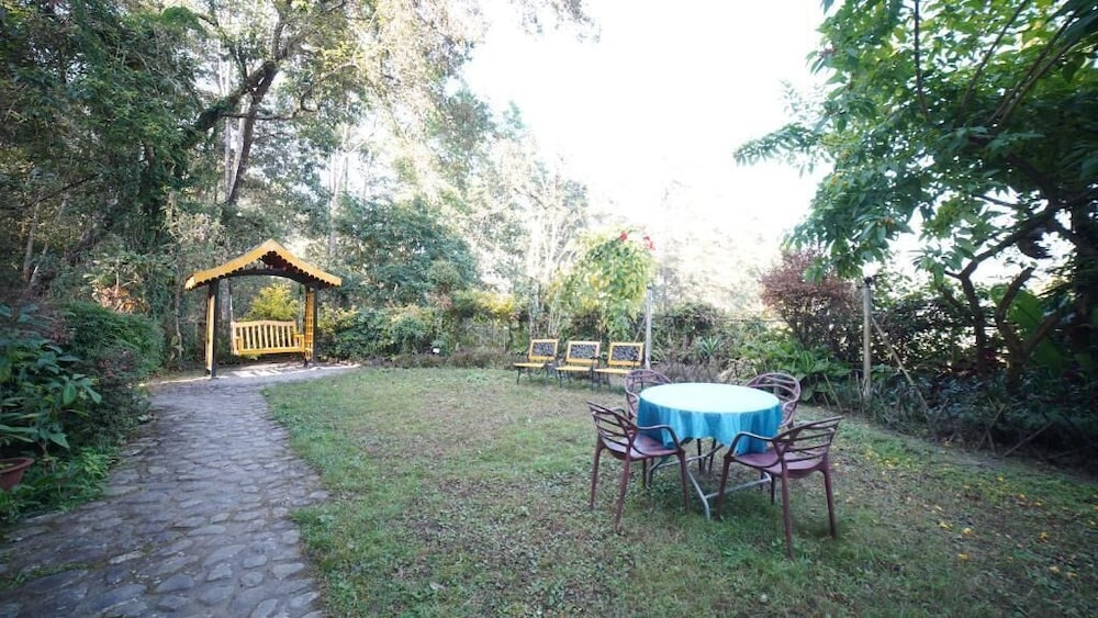 Bamboo Retreat Hotel