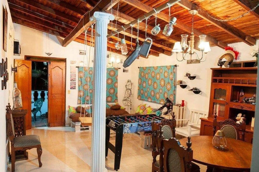Hostal Monet`s Poblado