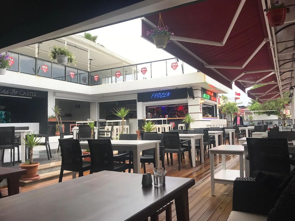 Kalia Beach Hotel Side