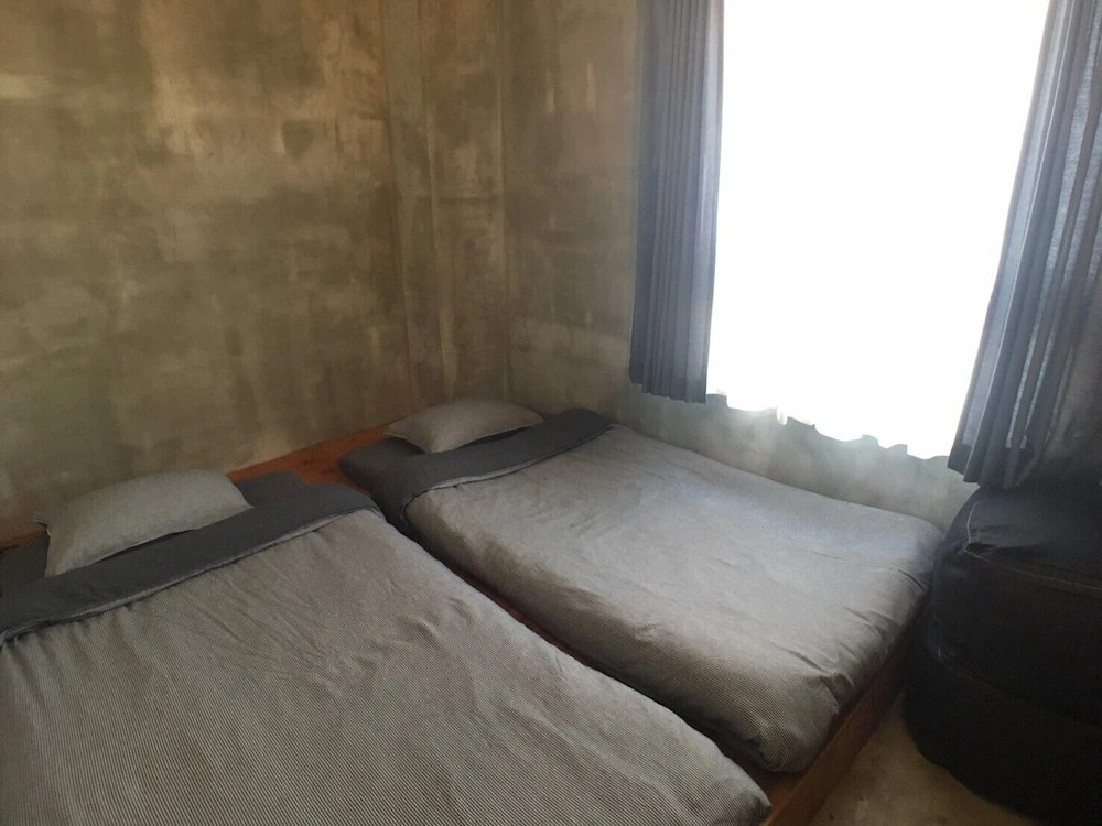 Guest House Golden Mile Hostel